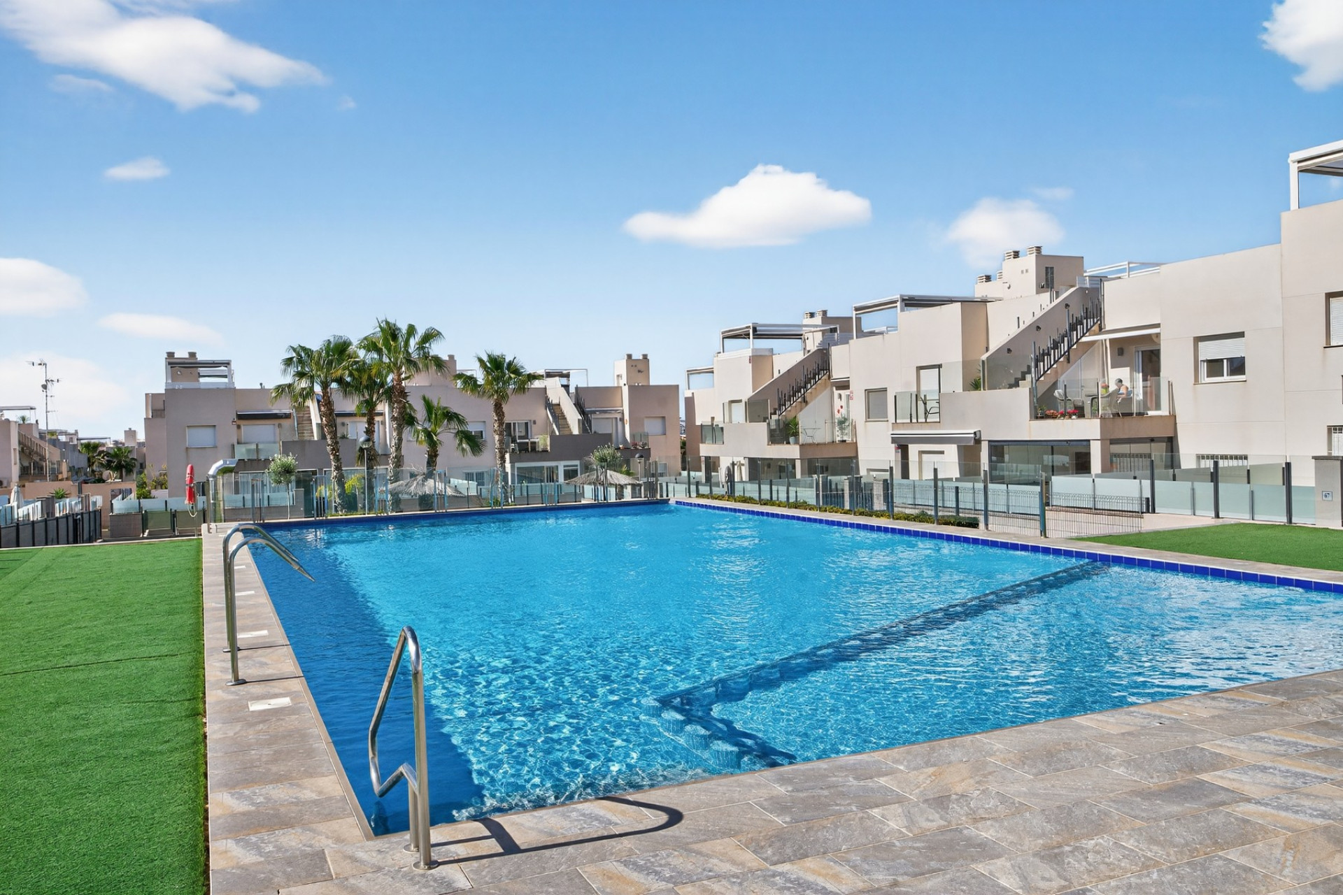Resale - Apartment -
Torrevieja - Aguas Nuevas