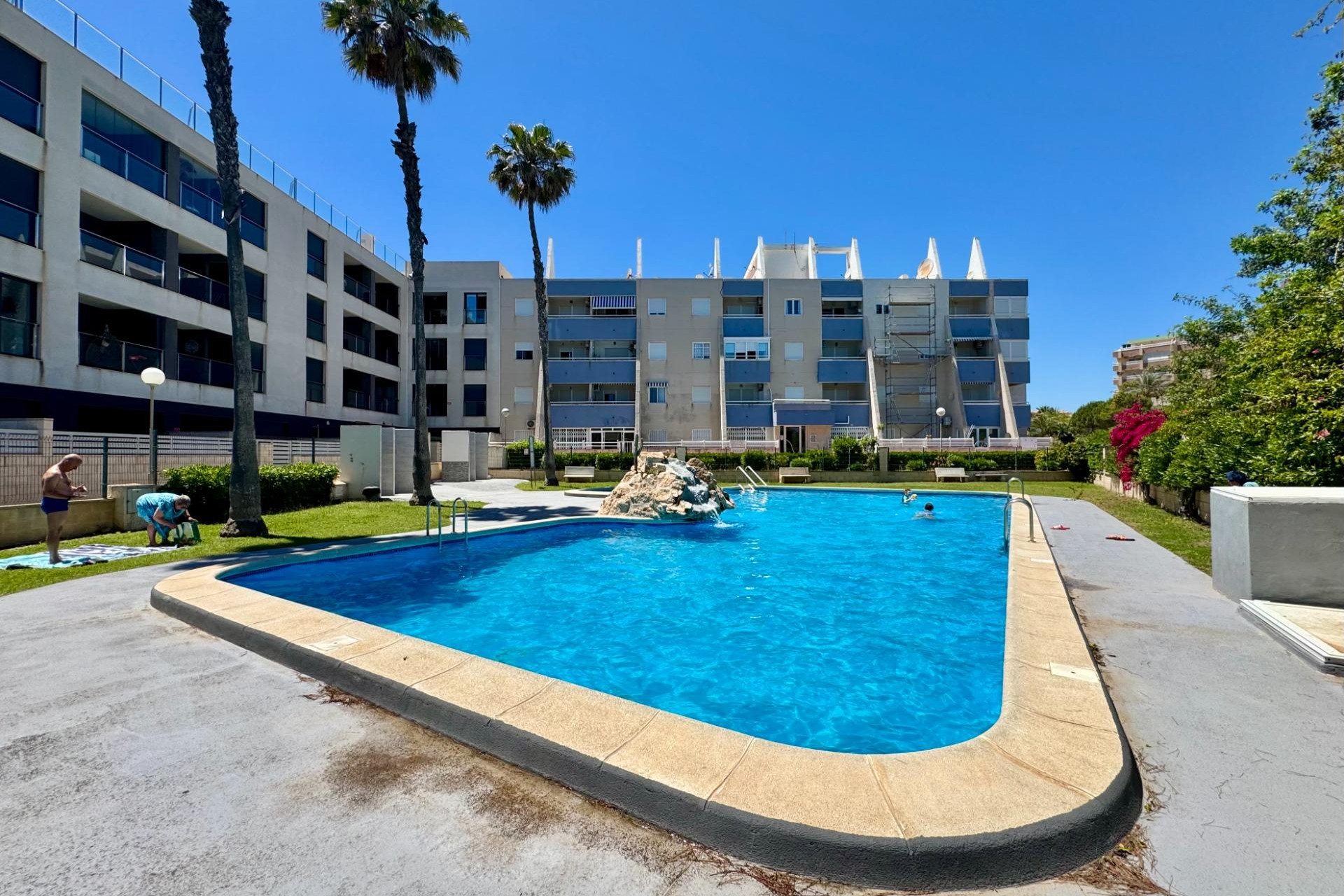 Resale - Apartment -
Torrevieja - Gaspar Perrelló