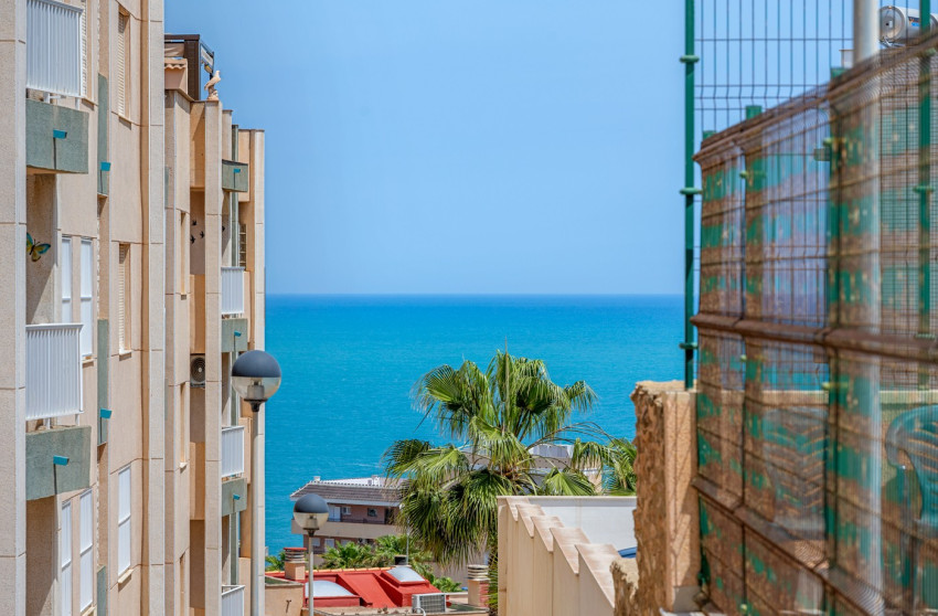 Resale - Apartment -
Torrevieja - La Mata