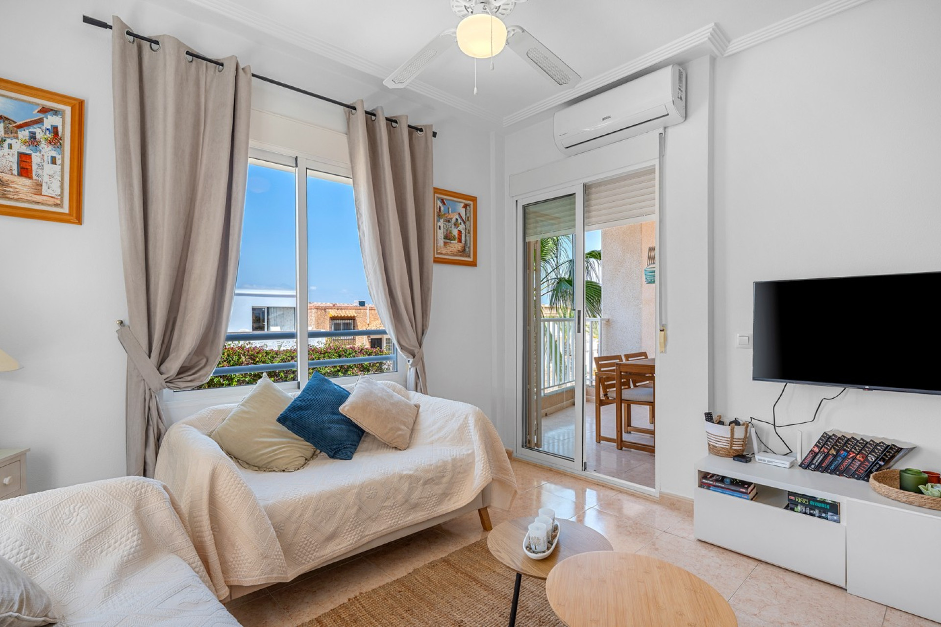 Resale - Apartment -
Torrevieja - La Mata