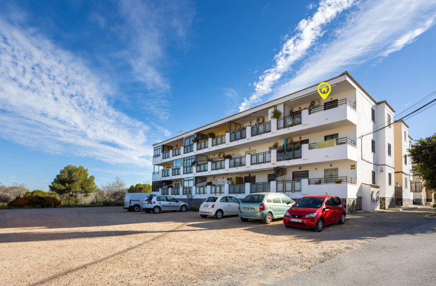 Resale - Apartment -
Torrevieja - La Siesta