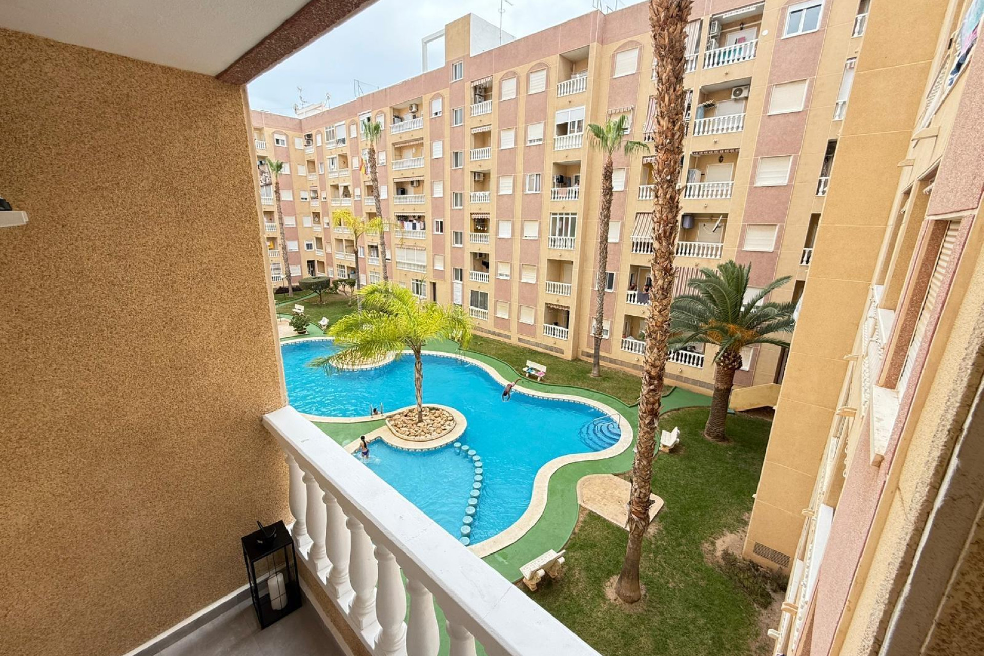 Resale - Apartment -
Torrevieja - Parque de las Naciones