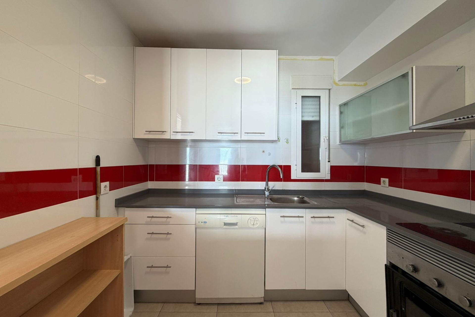 Resale - Apartment -
Torrevieja - Playa de los Locos