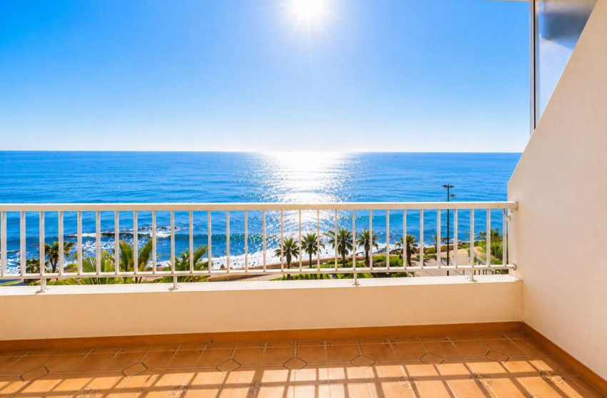 Resale - Apartment -
Torrevieja - Playa del Cura