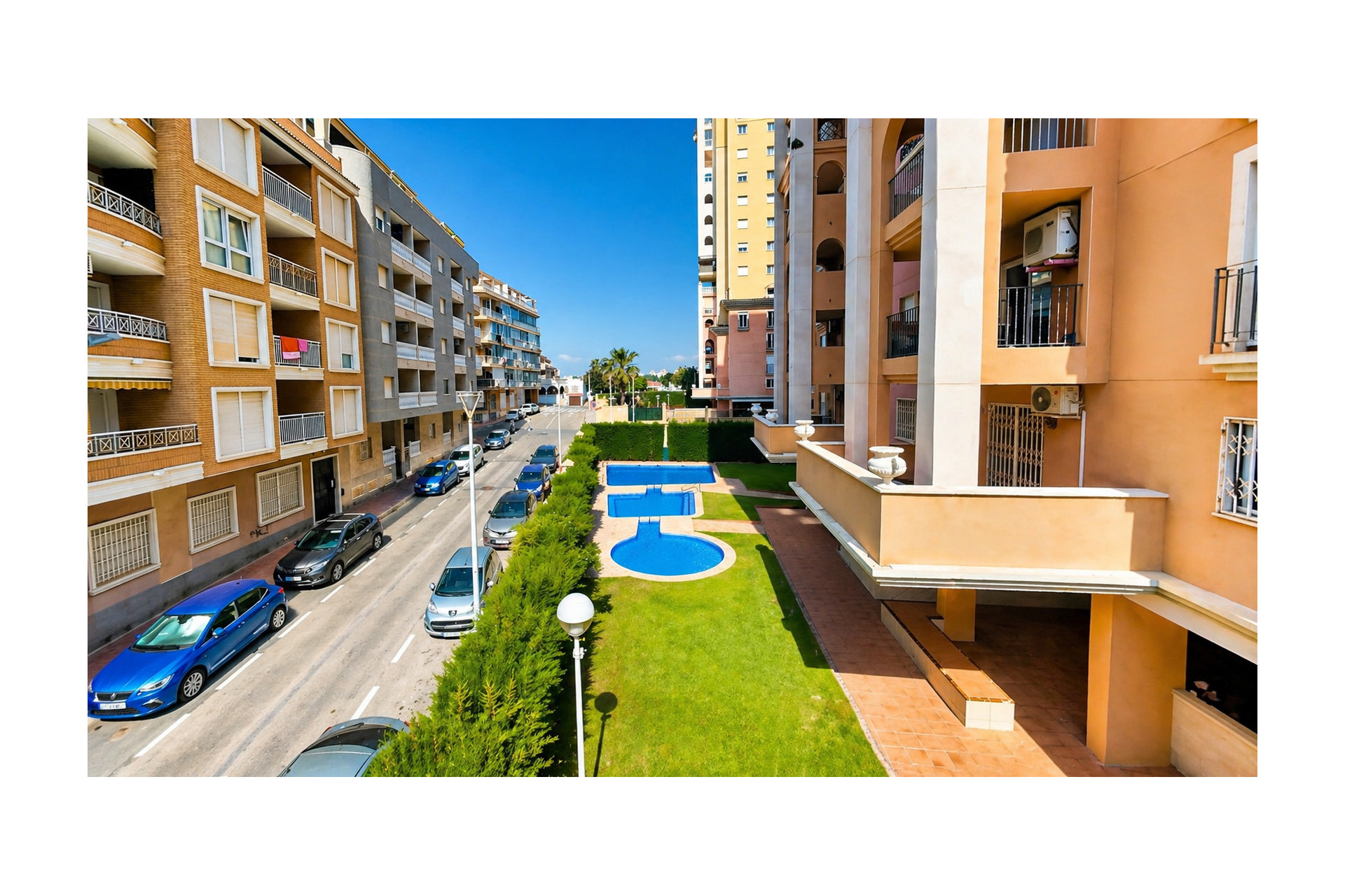 Resale - Apartment -
Torrevieja - Playa Los Locos