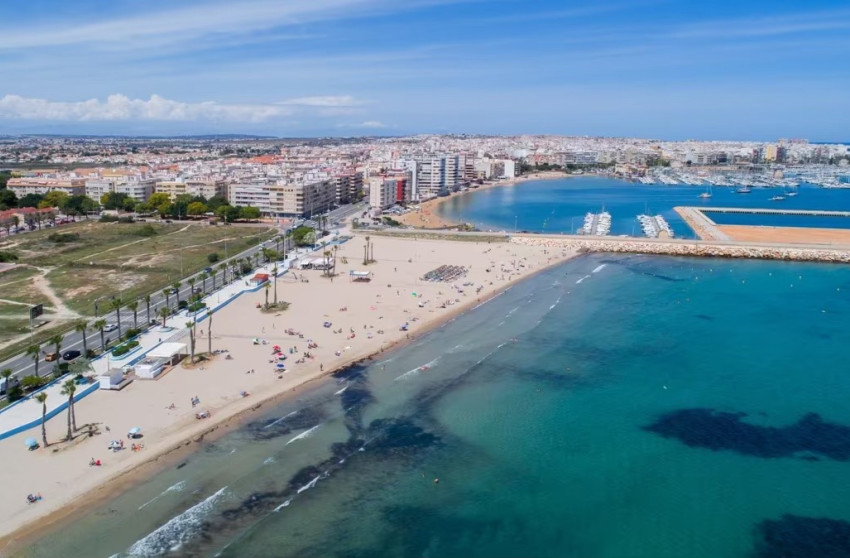 Resale - Apartment -
Torrevieja - Playa Los Naufragos