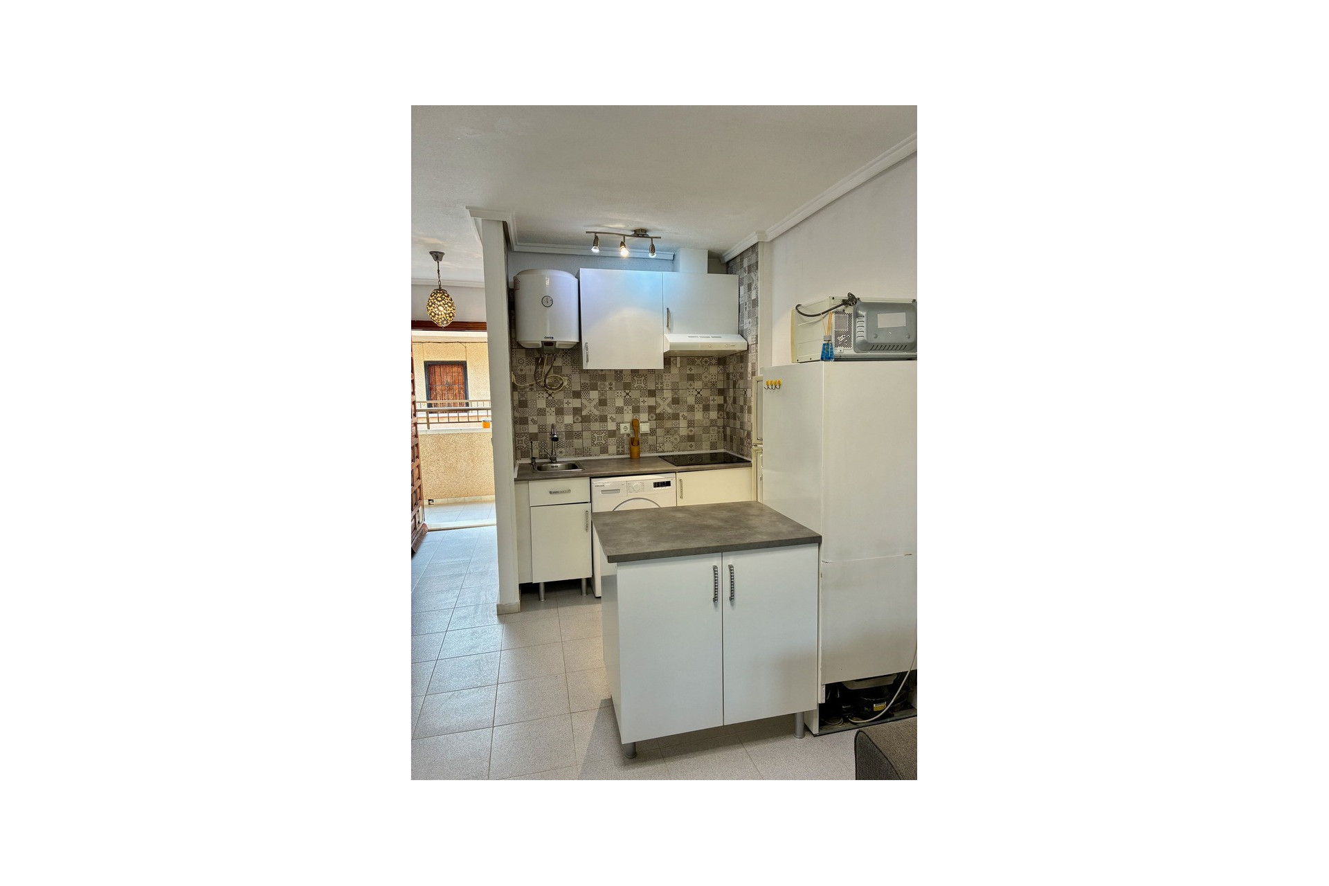 Resale - Apartment -
Torrevieja, San Luis - Costa Blanca
