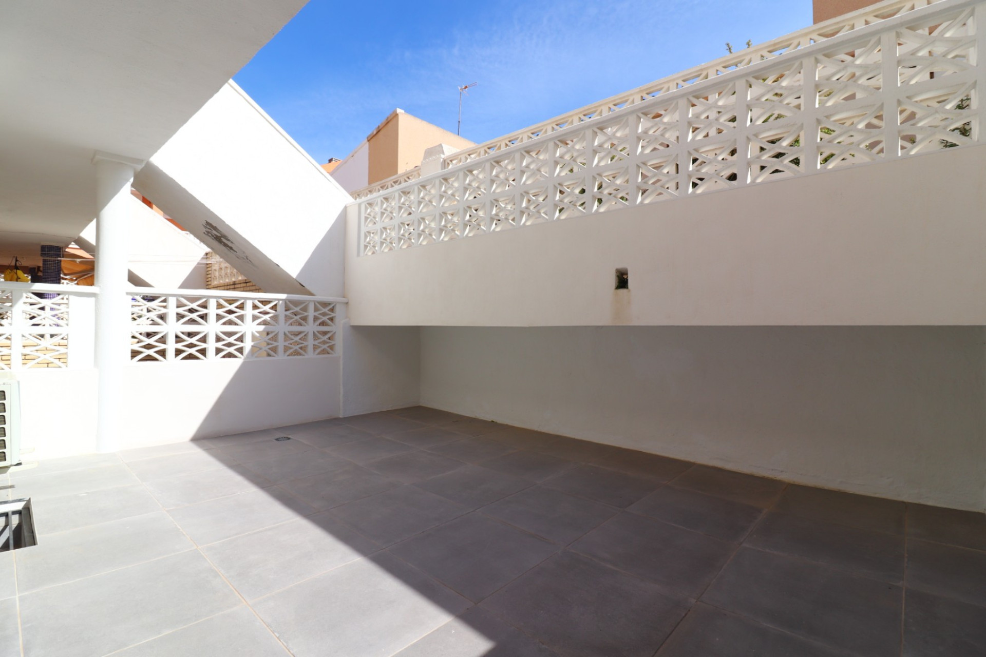 Resale - Apartment -
Torrevieja - Torre La Mata