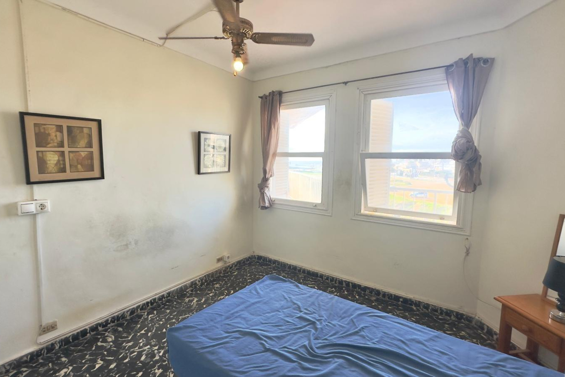 Resale - Apartment -
Torrevieja - Zona Los Frutales