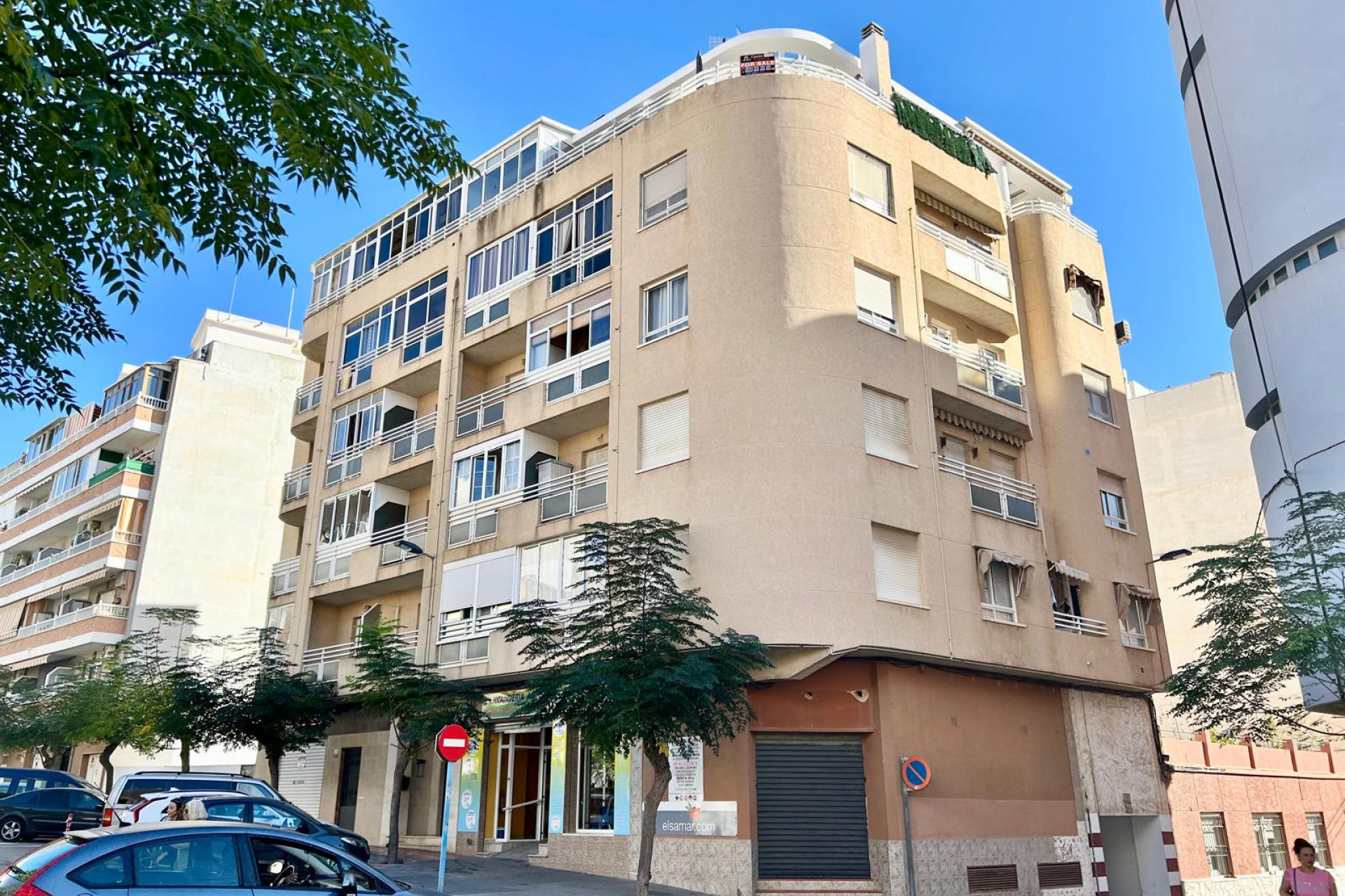 Resale - Apartment -
Torrevieja