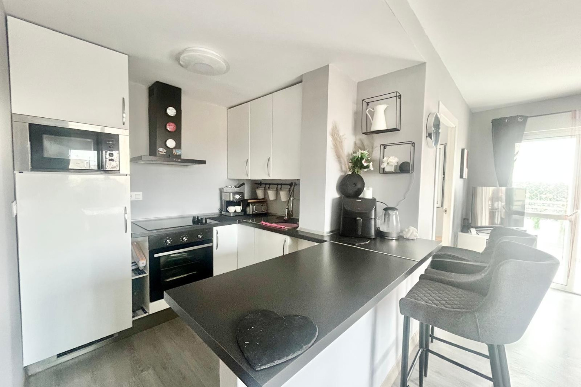 Resale - Apartment -
Torrevieja