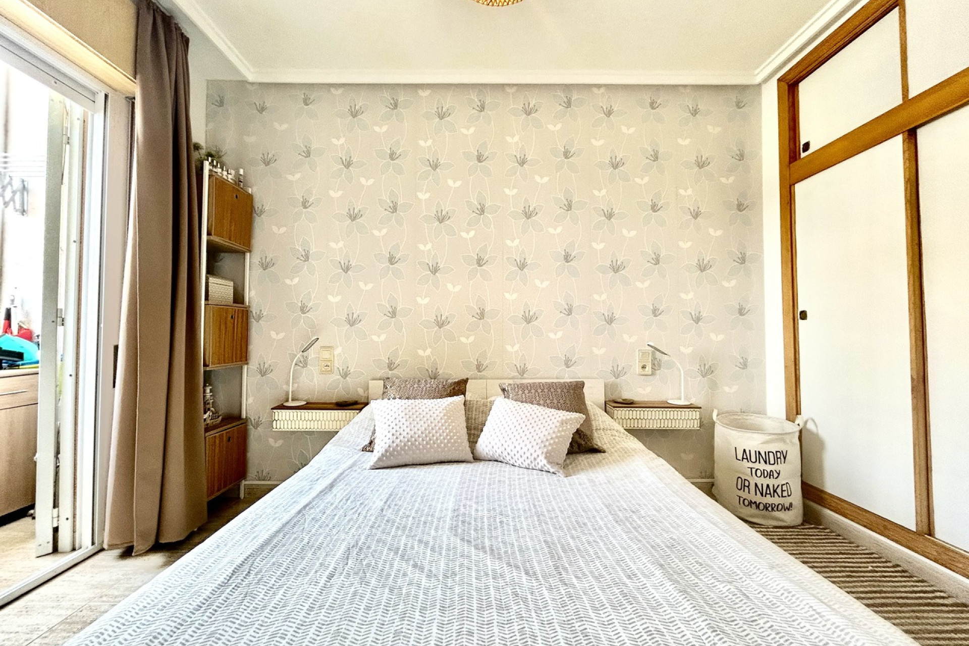 Resale - Apartment -
Torrevieja