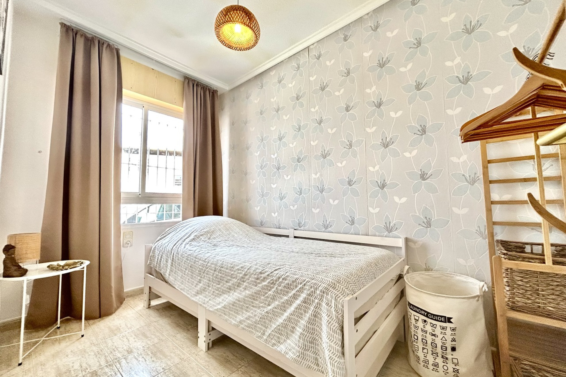 Resale - Apartment -
Torrevieja