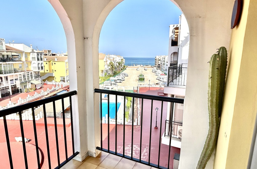 Resale - Apartment -
Torrevieja