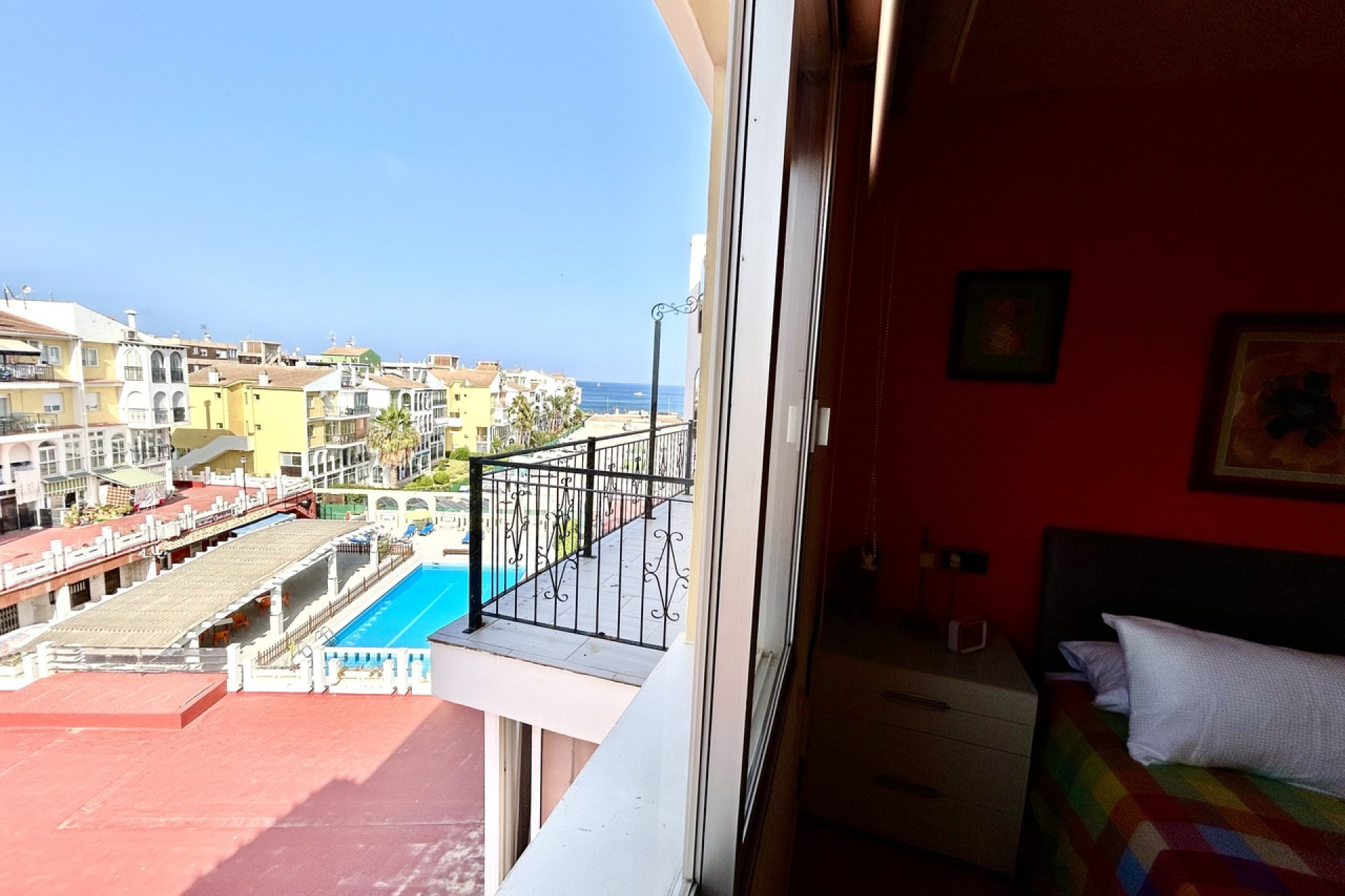 Resale - Apartment -
Torrevieja