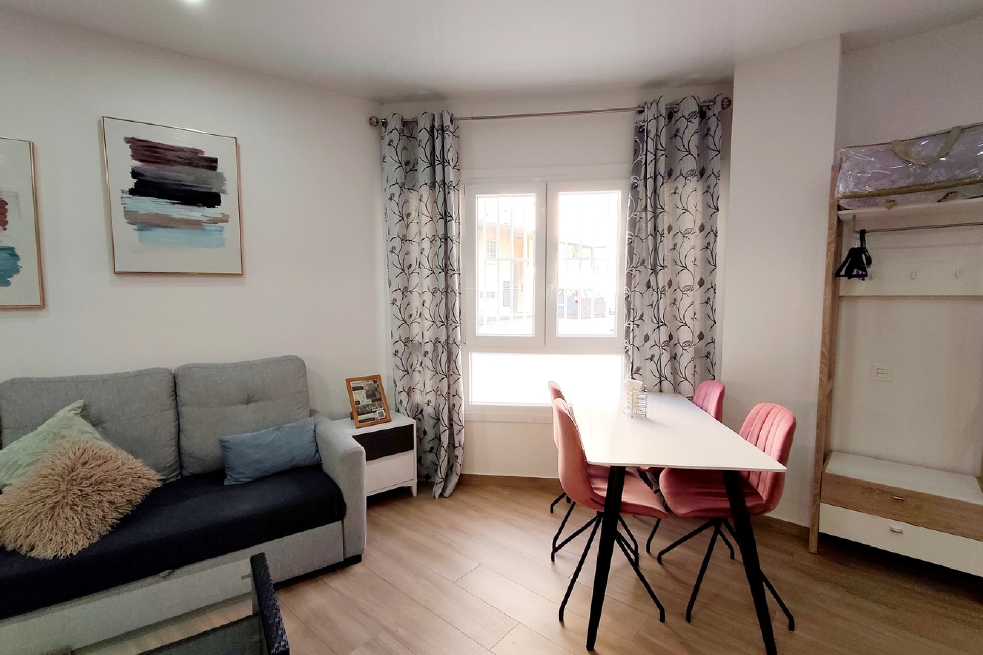Resale - Apartment -
Torrevieja