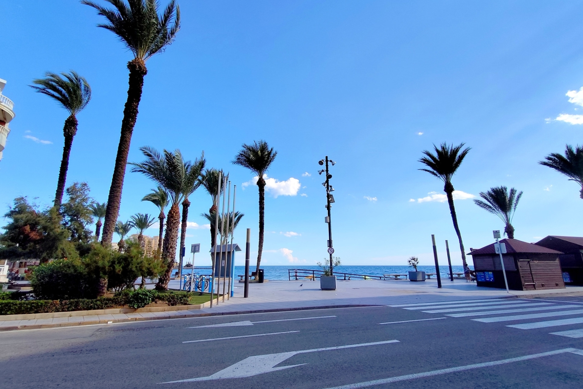 Resale - Apartment -
Torrevieja