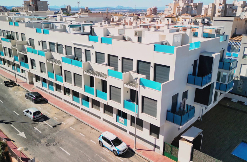 Resale - Apartment -
Torrevieja