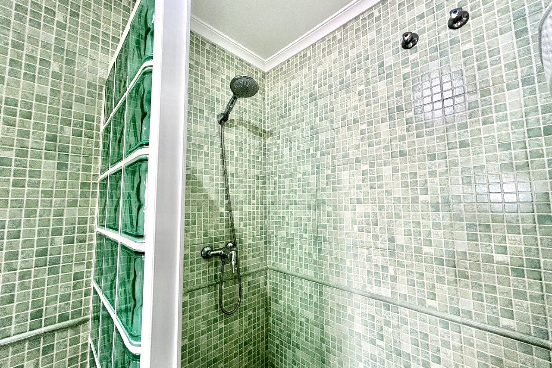 Resale - Apartment -
Villamartín