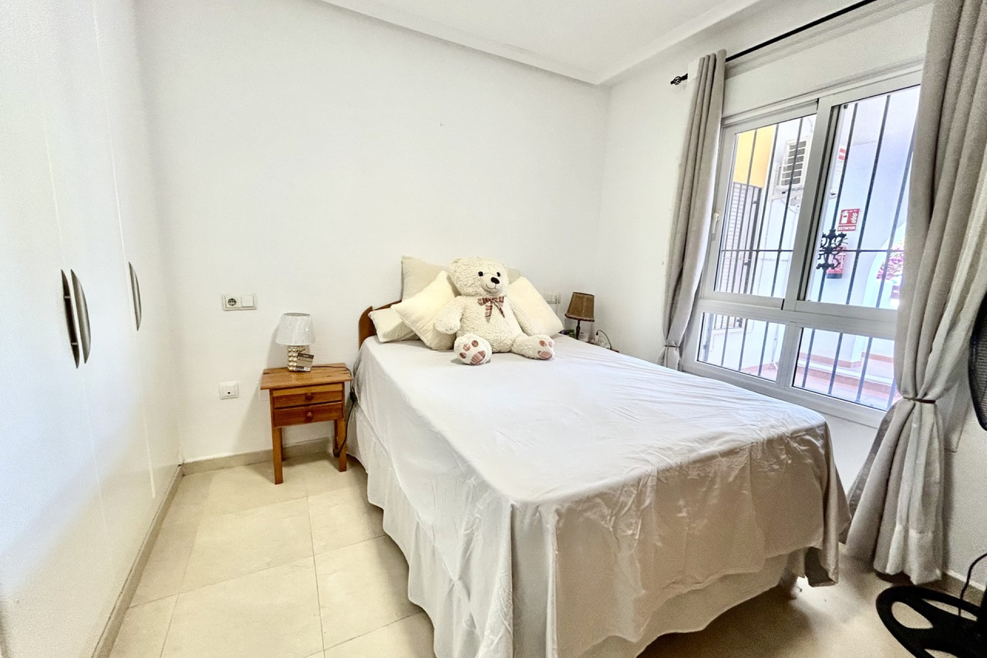 Resale - Apartment -
Villamartín