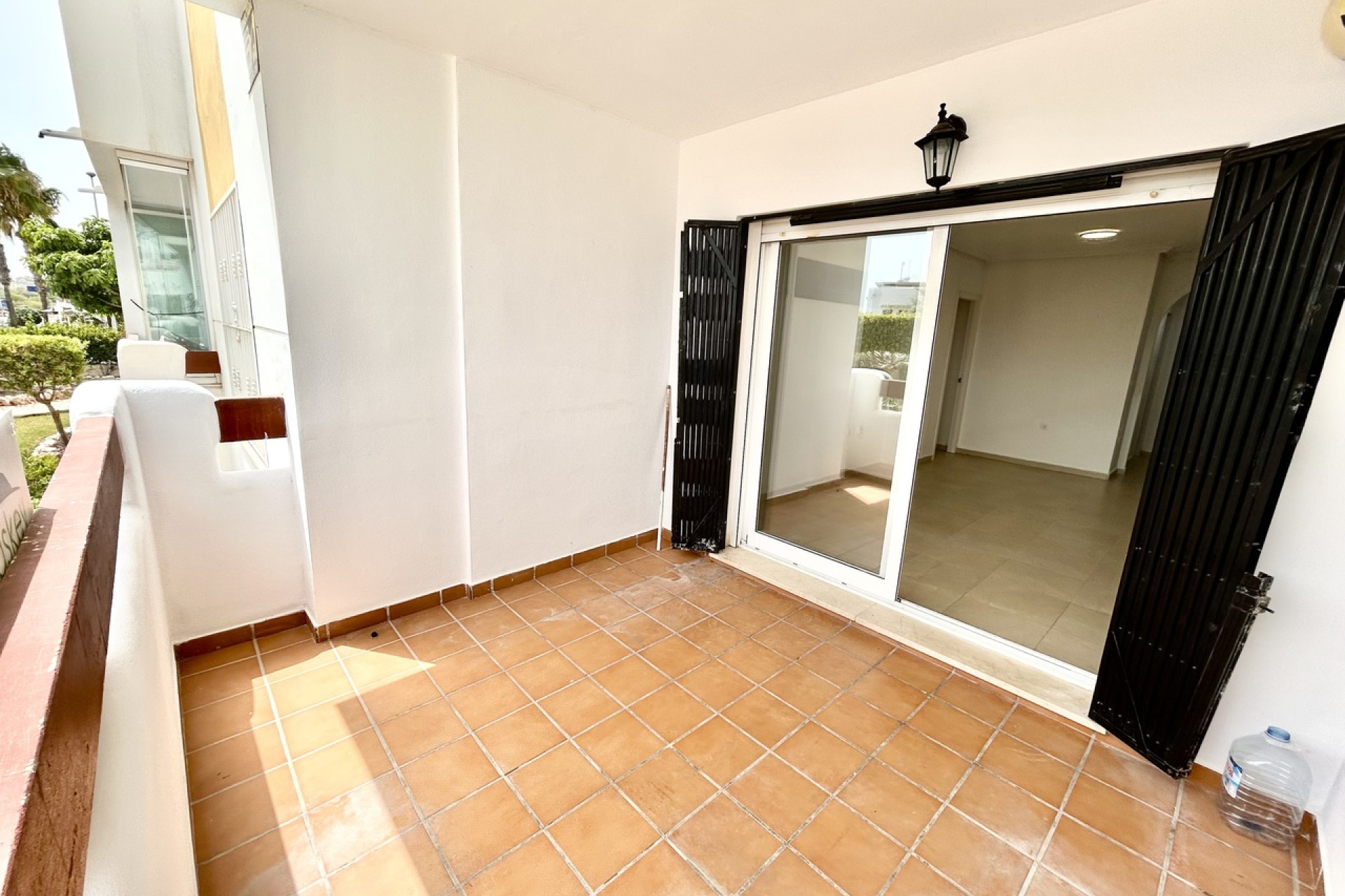 Resale - Apartment -
Villamartín