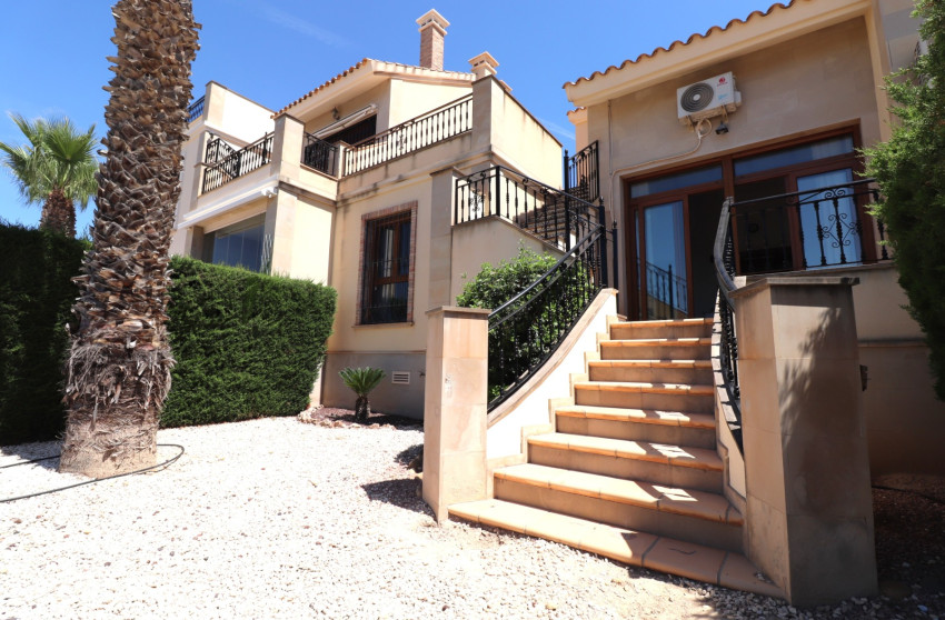 Resale - Bungalow -
Algorfa - La Finca Golf Resort