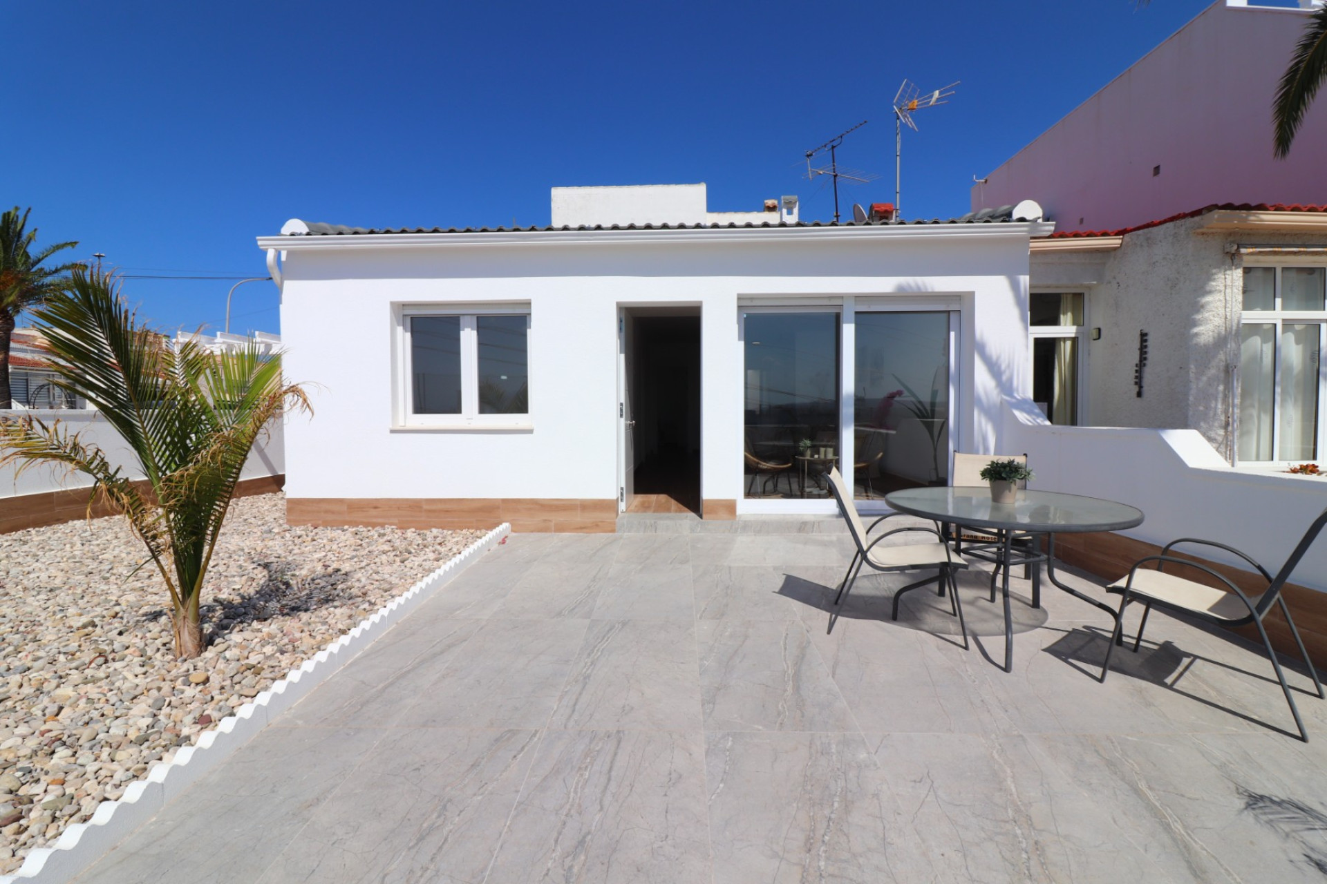 Resale - Bungalow -
Ciudad Quesada - Altos de Quesada