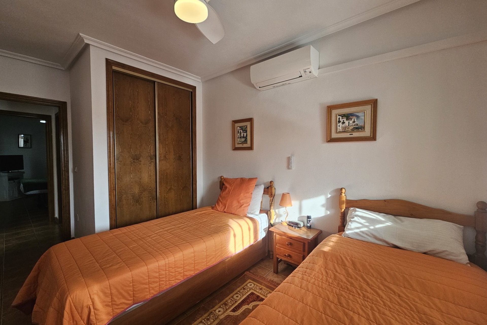 Resale - Bungalow -
La Zenia