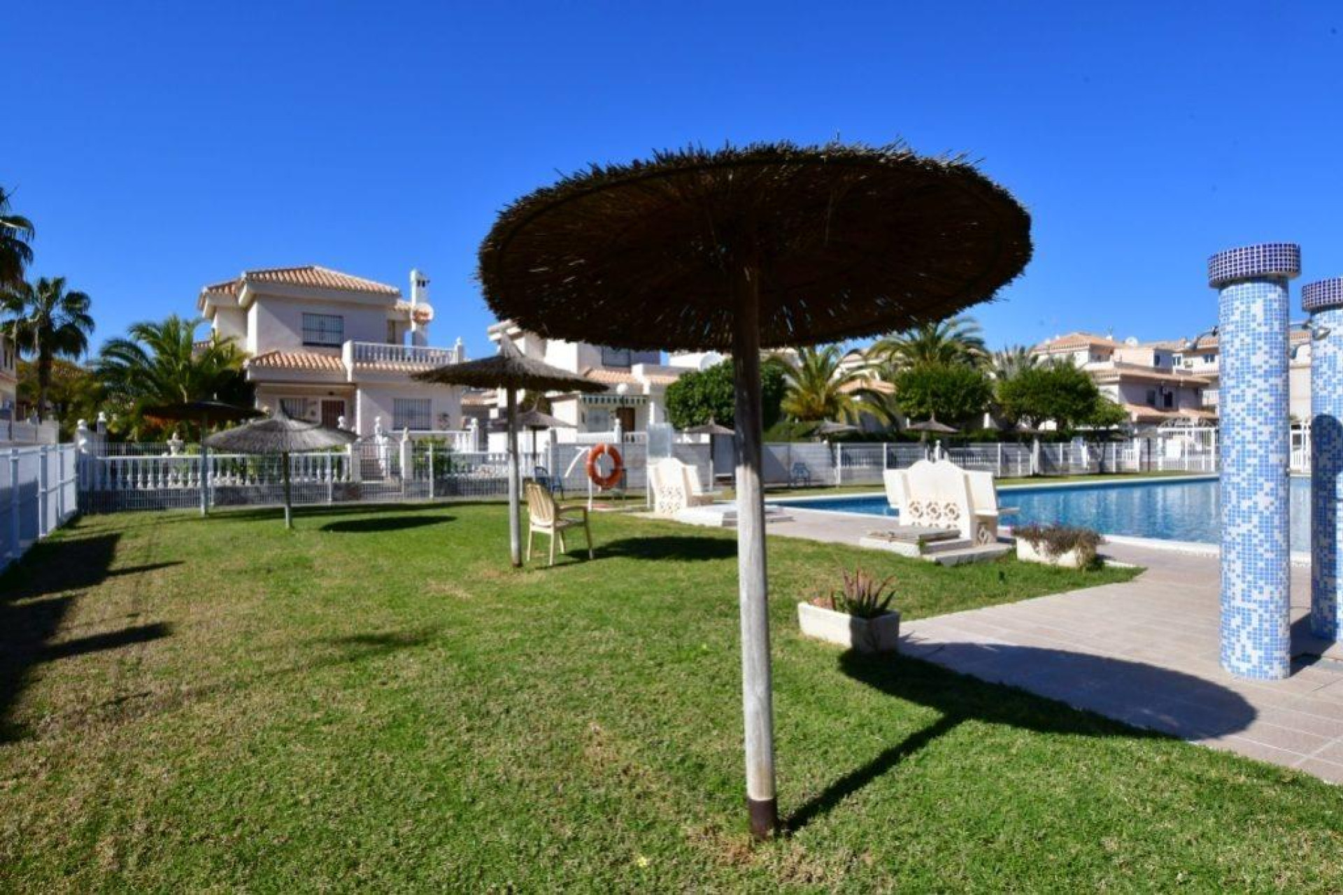 Resale - Bungalow -
Orihuela Costa - Playa Flamenca