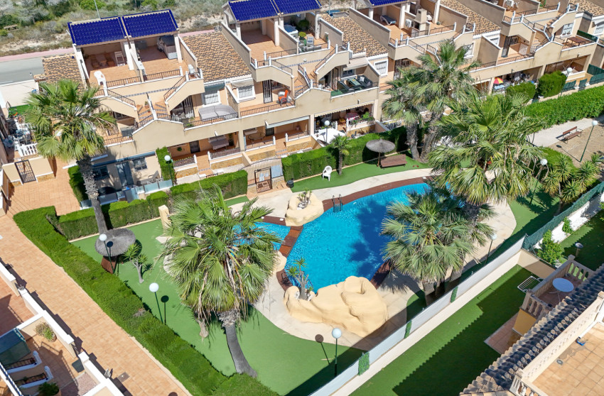 Resale - Bungalow -
Orihuela Costa - Villamartín
