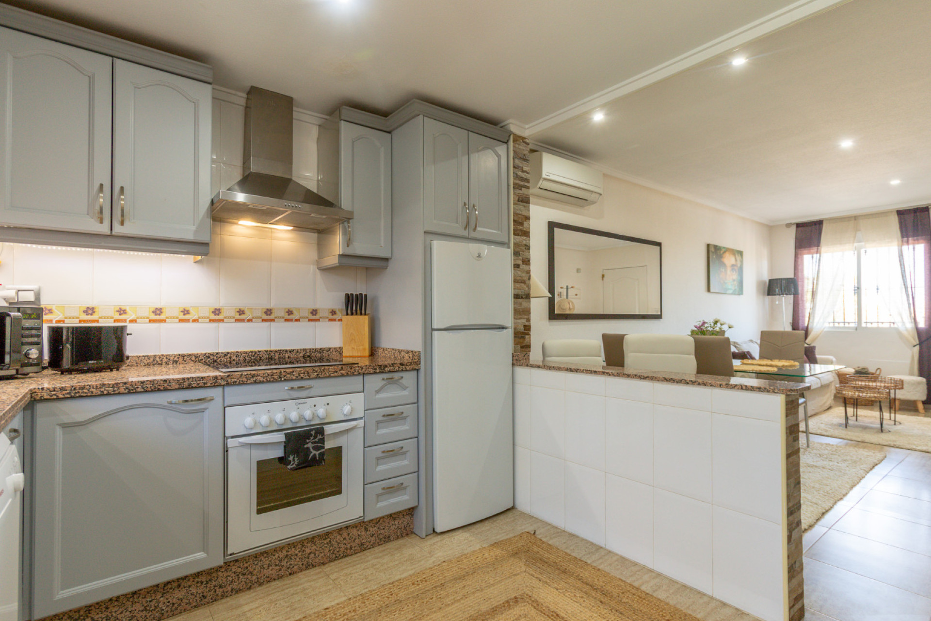 Resale - Bungalow -
Orihuela Costa - Villamartín