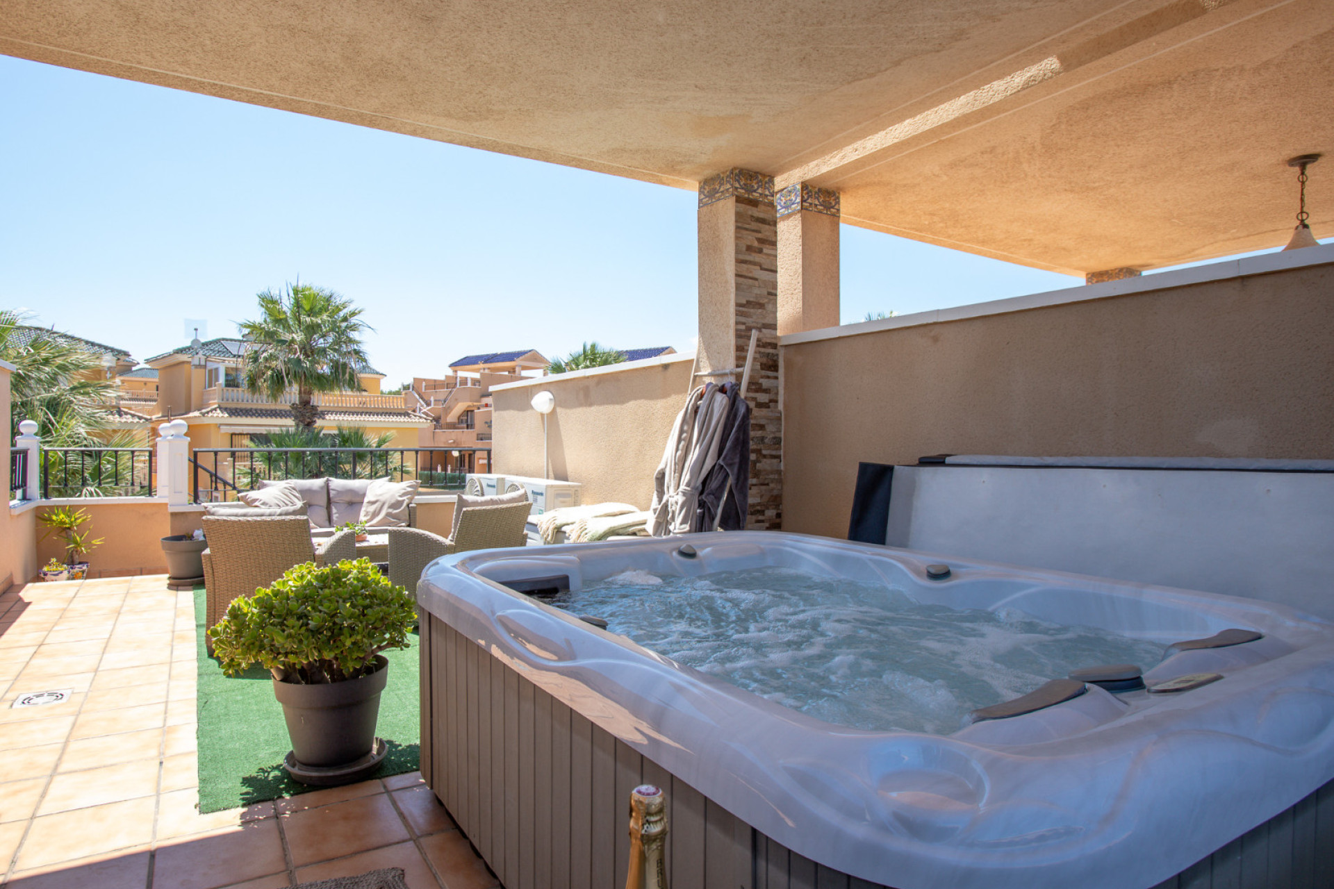 Resale - Bungalow -
Orihuela Costa - Villamartín