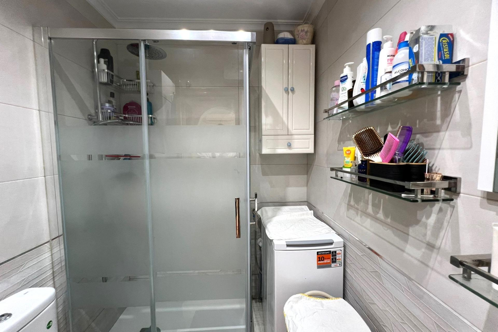 Resale - Bungalow -
Torrevieja - Aguas Nuevas