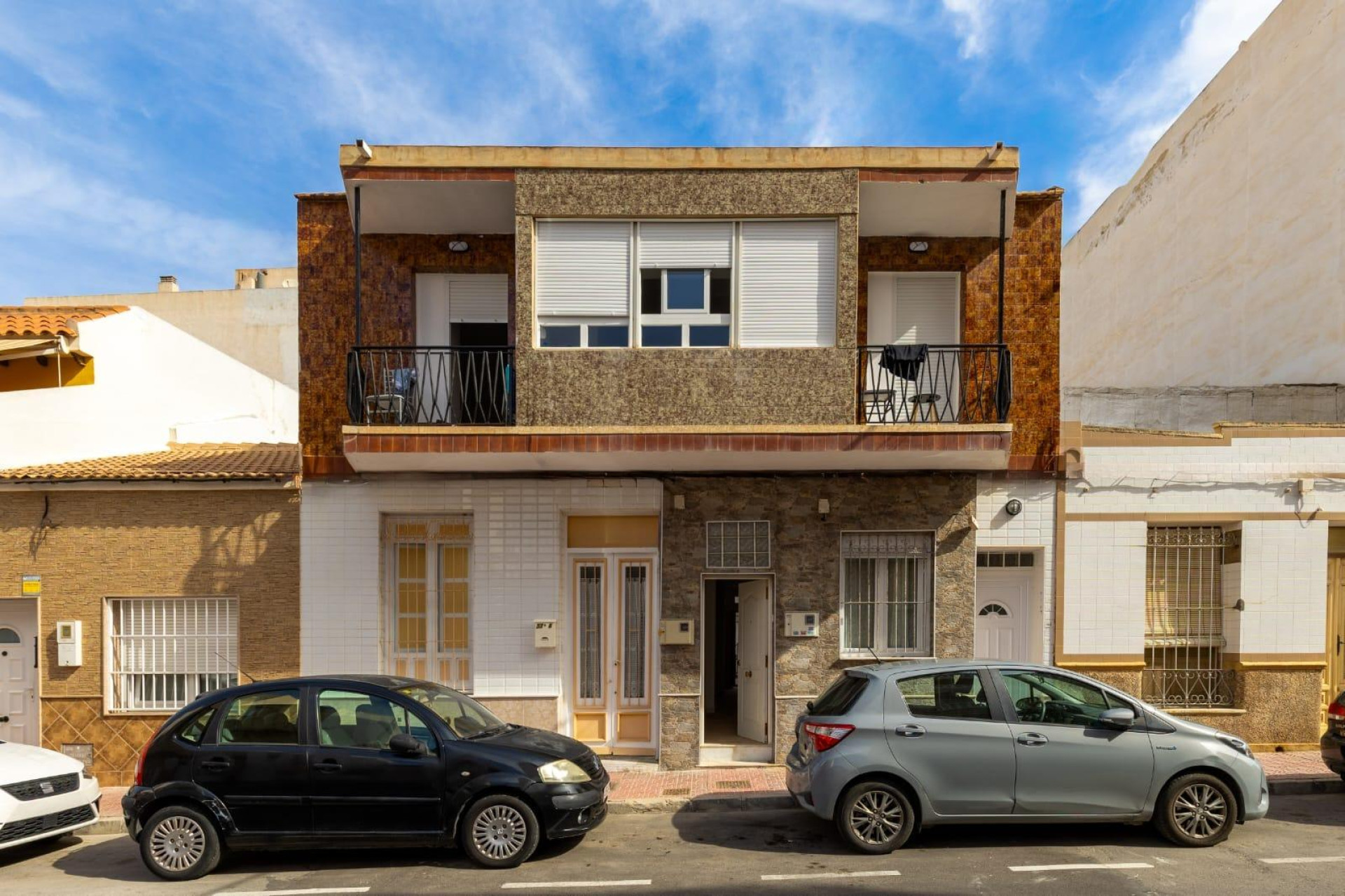 Resale - Bungalow -
Torrevieja - Centro - Muelle Pesquero