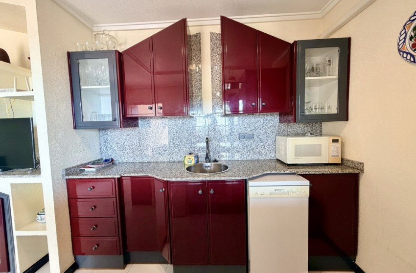 Resale - Bungalow -
Torrevieja - Costa Blanca