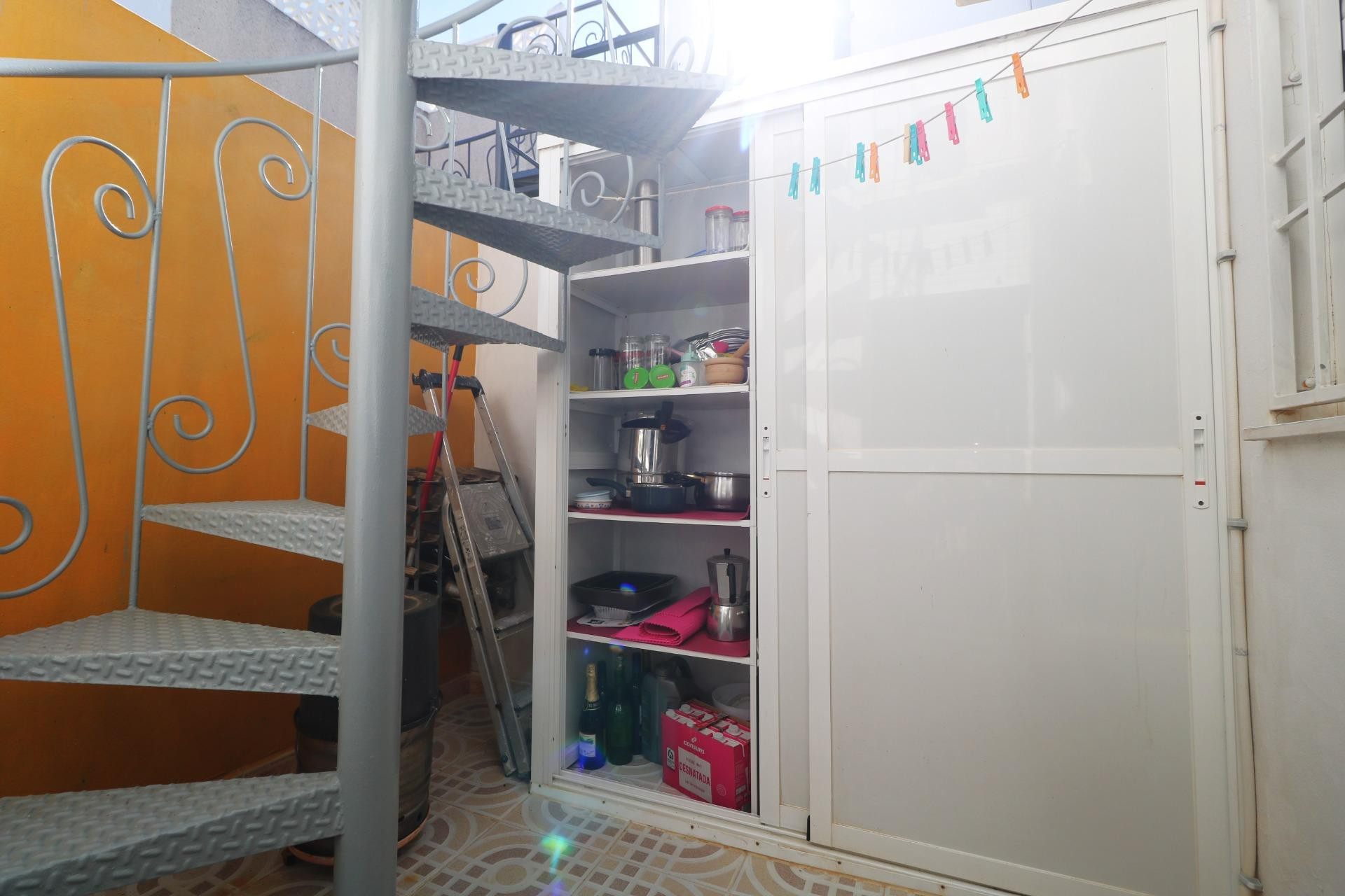 Resale - Bungalow -
Torrevieja - El Limonar