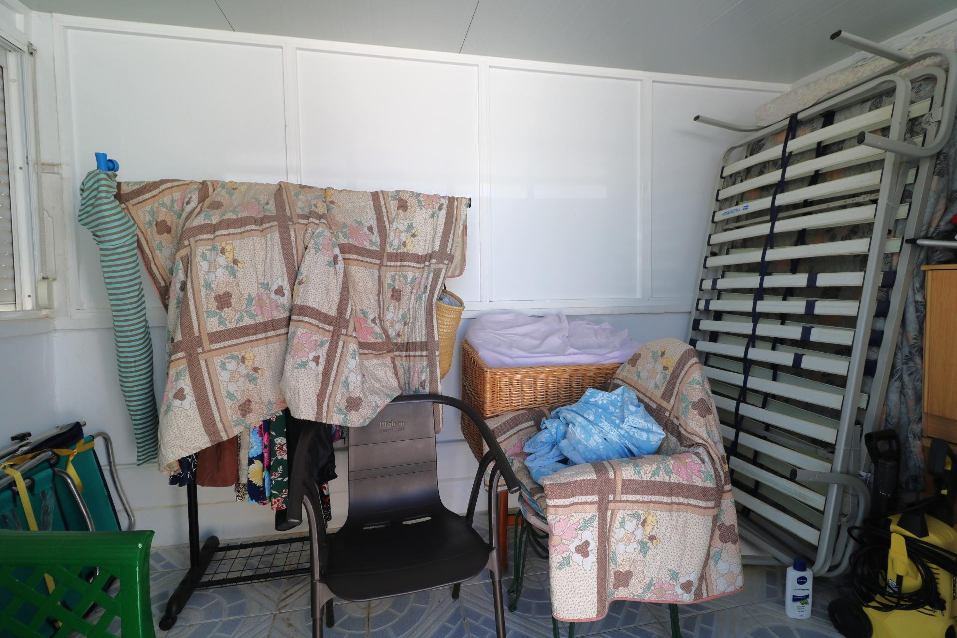 Resale - Bungalow -
Torrevieja - El Limonar