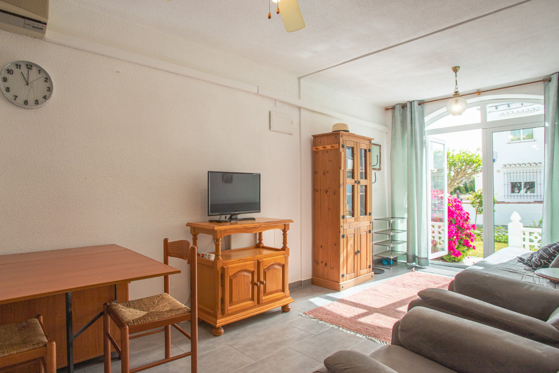 Resale - Bungalow -
Torrevieja - Lago Jardin