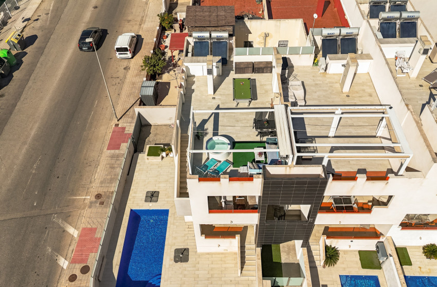 Resale - Bungalow -
Torrevieja - Los Altos