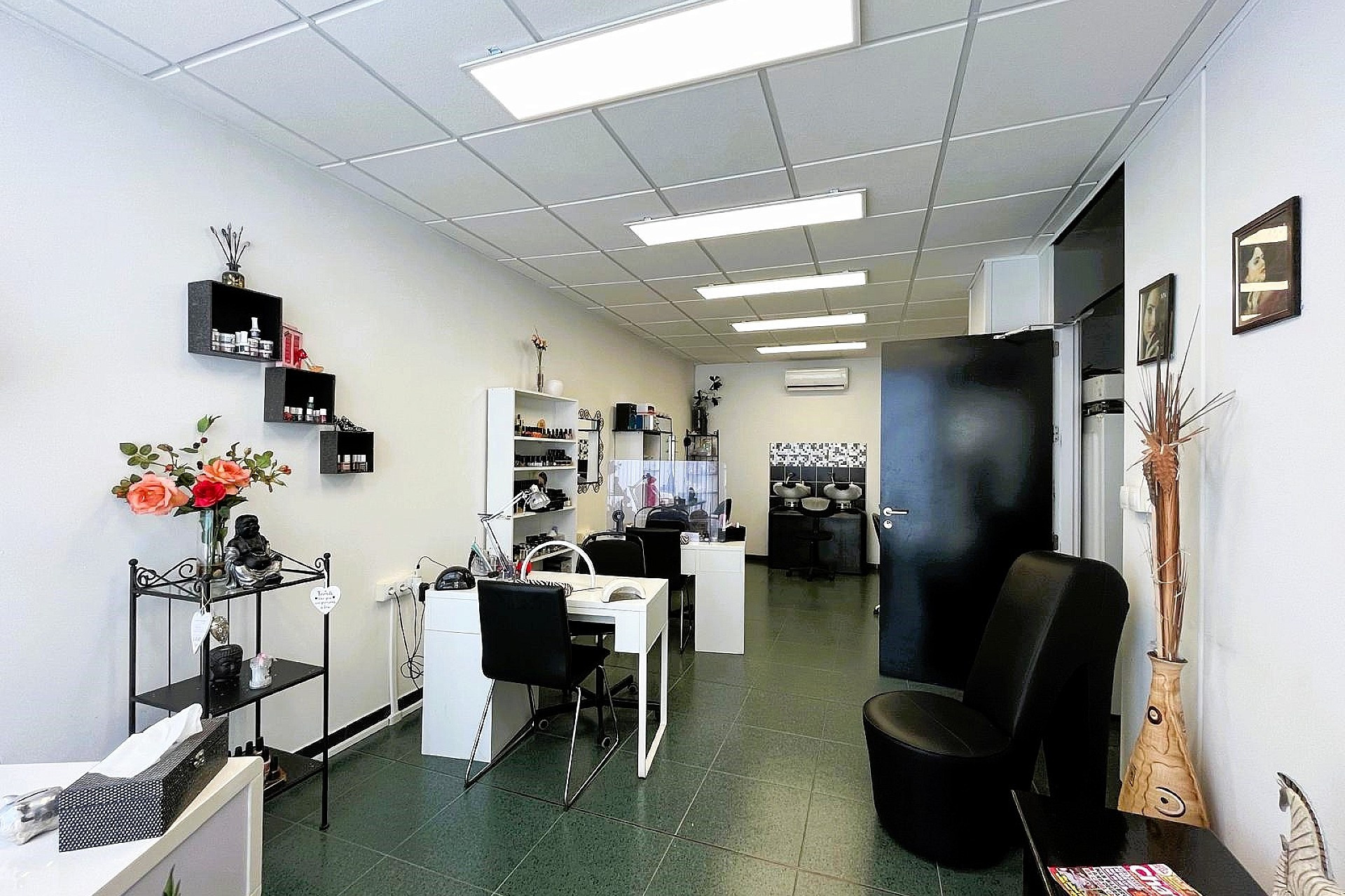 Resale - Business -
Castalla