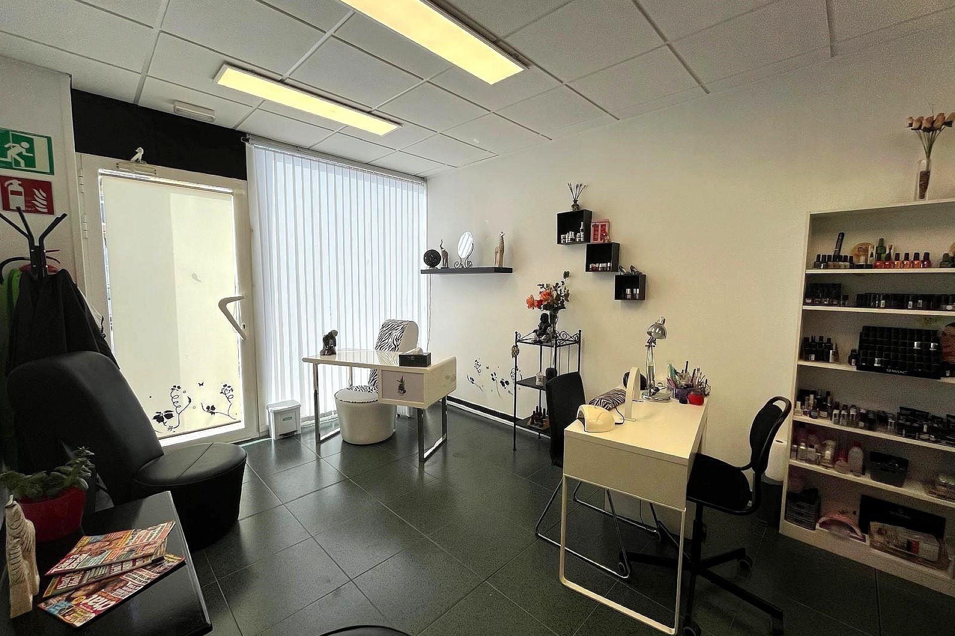 Resale - Business -
Castalla