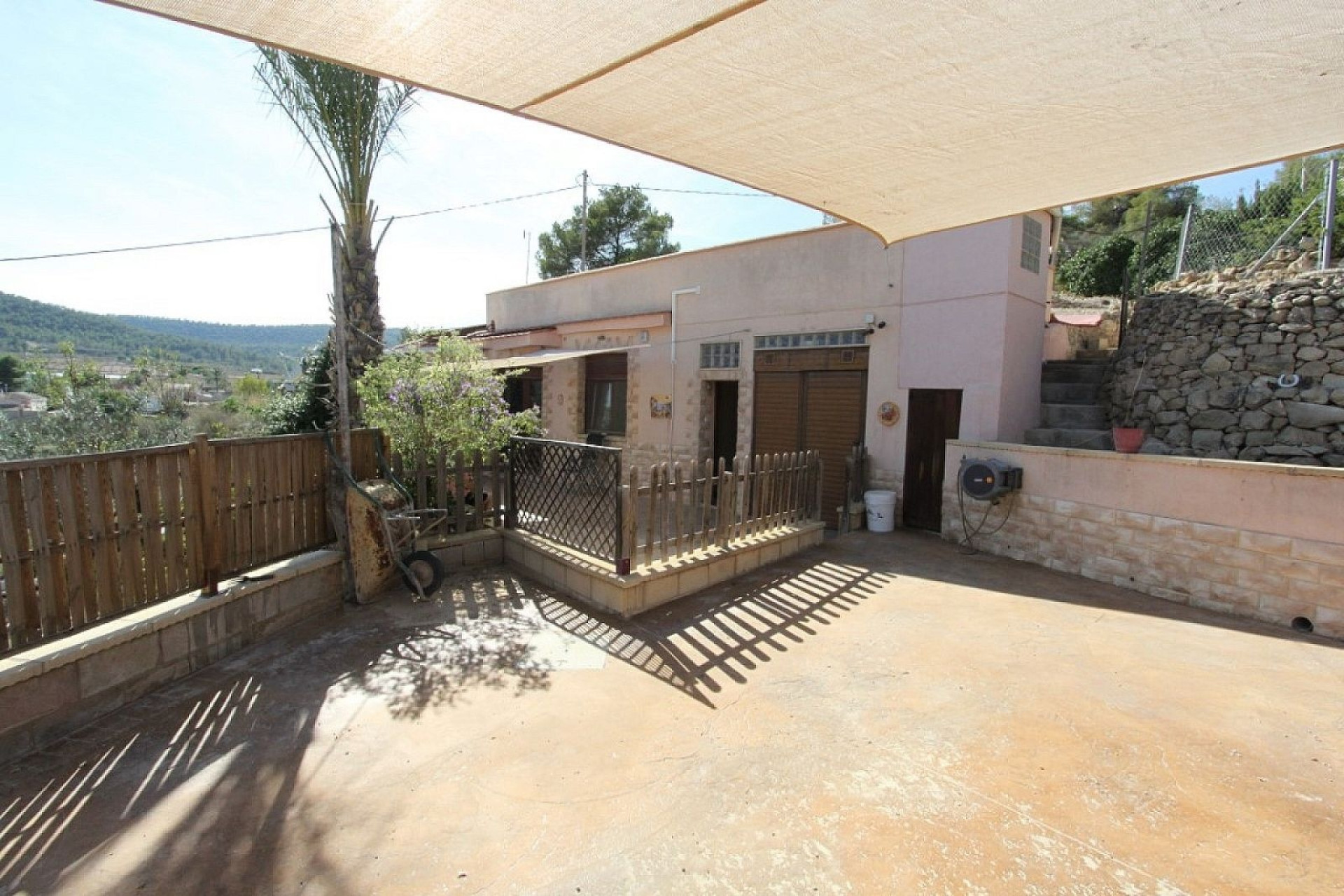 Resale - Cave house -
Monovar