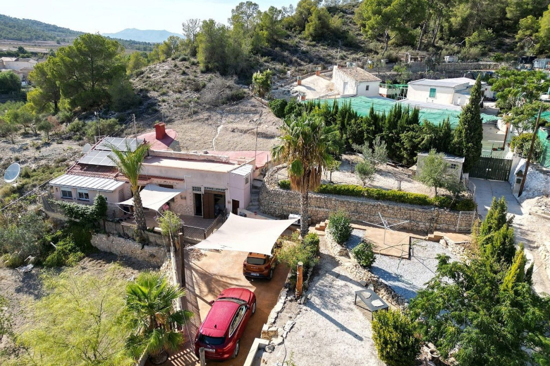 Resale - Cave house -
Monovar