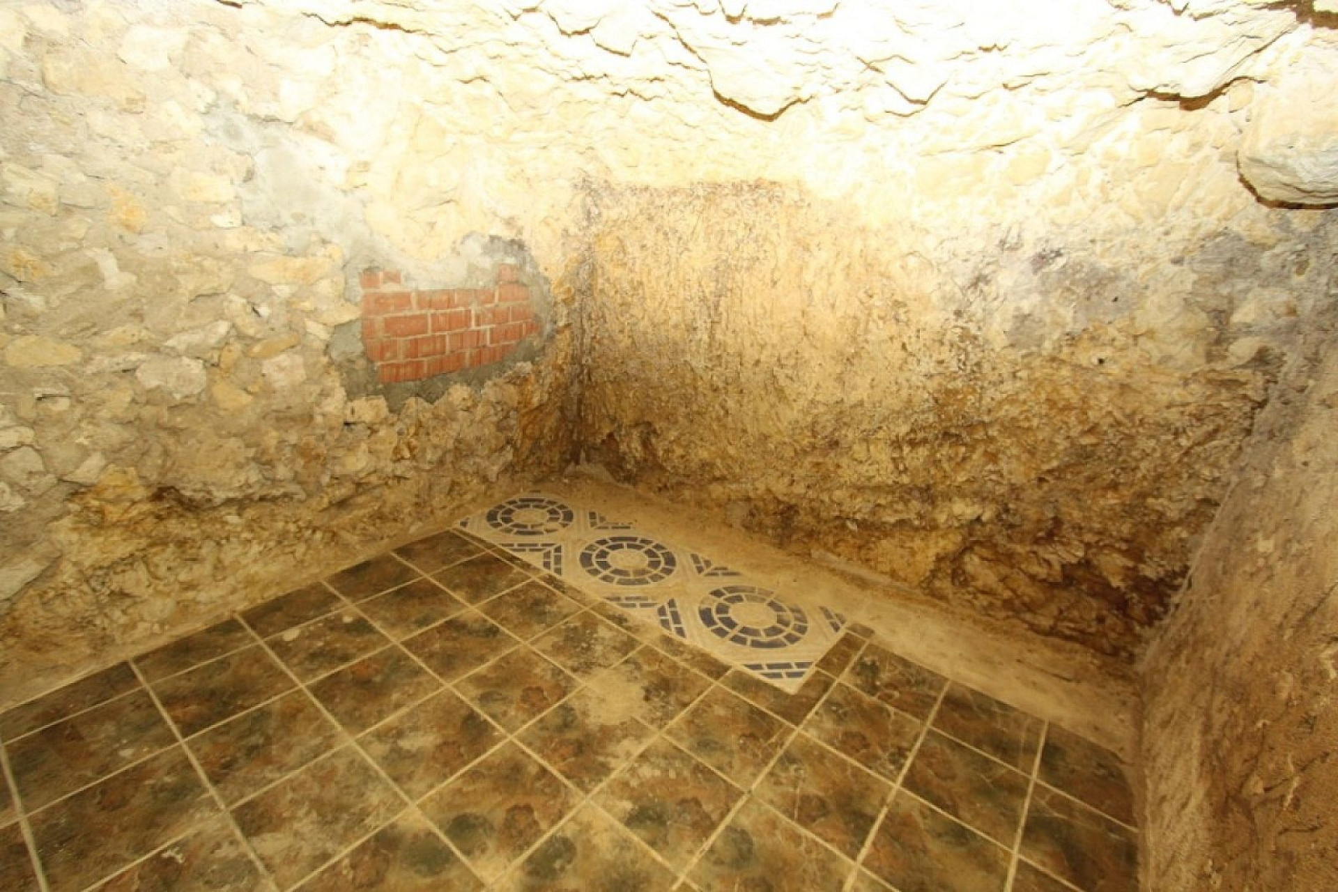 Resale - Cave house -
Monovar