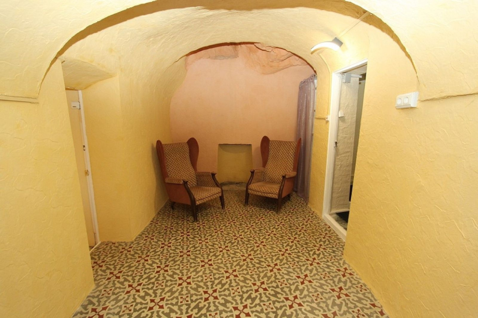 Resale - Cave house -
Monovar