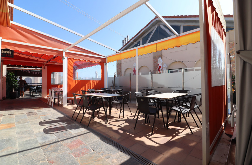 Resale - Commercial -
Algorfa - La Finca Golf Resort