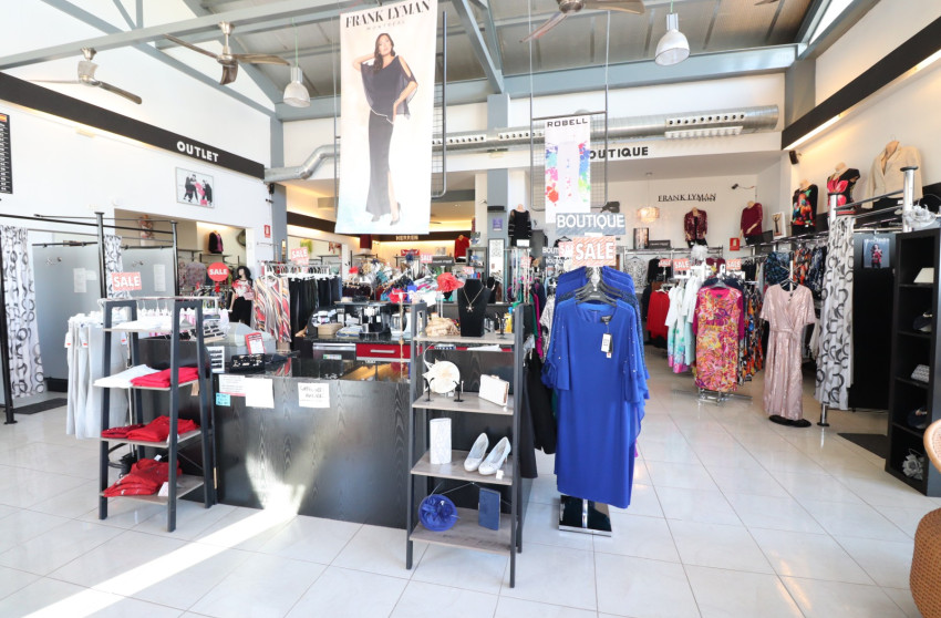 Resale - Commercial -
Algorfa - La Finca Golf Resort