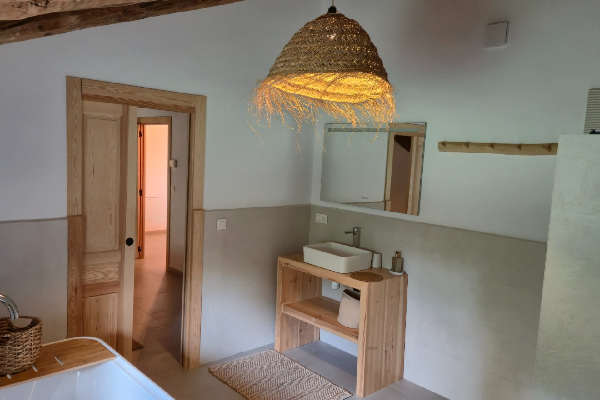 Resale - Commercial -
Almansa