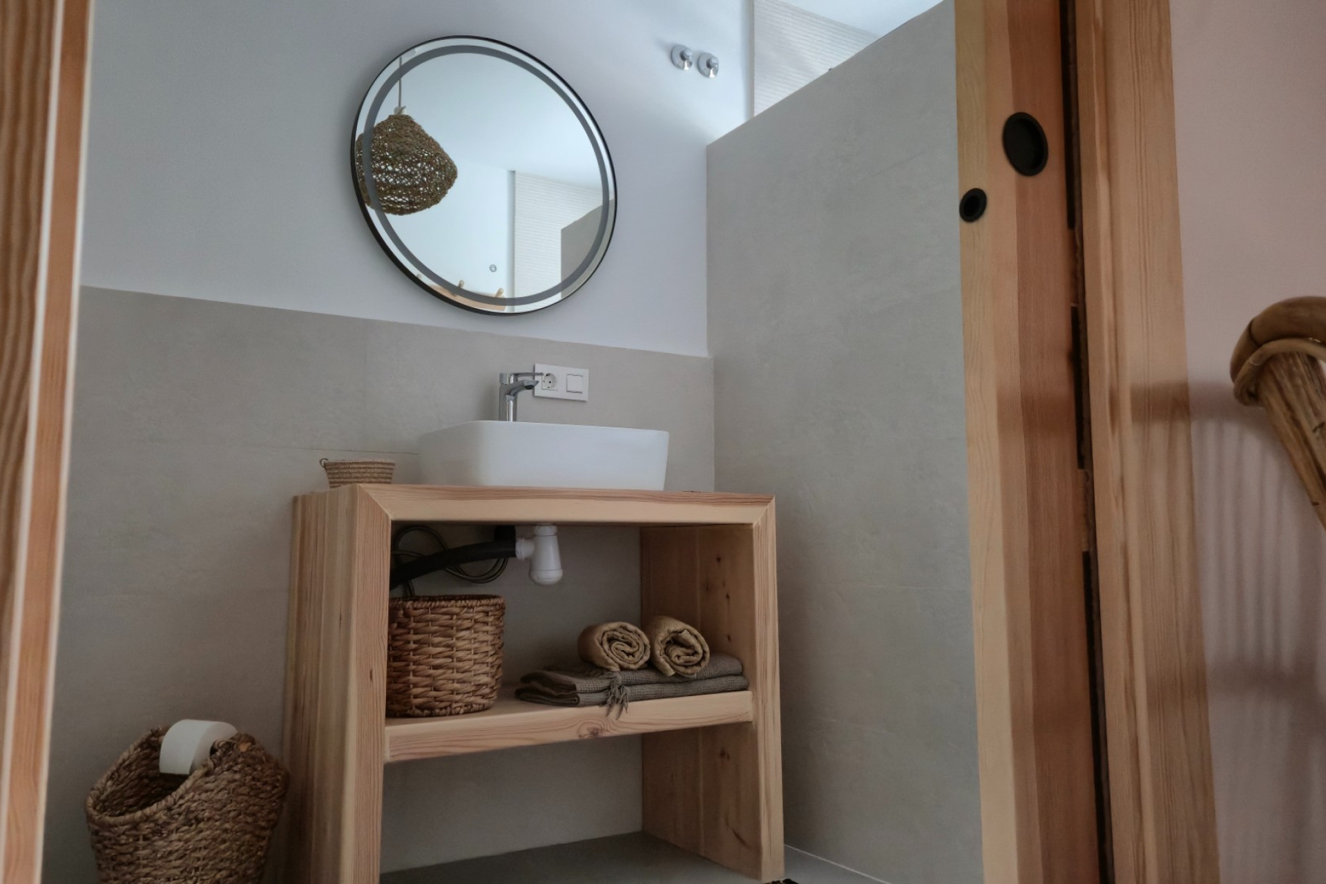 Resale - Commercial -
Almansa