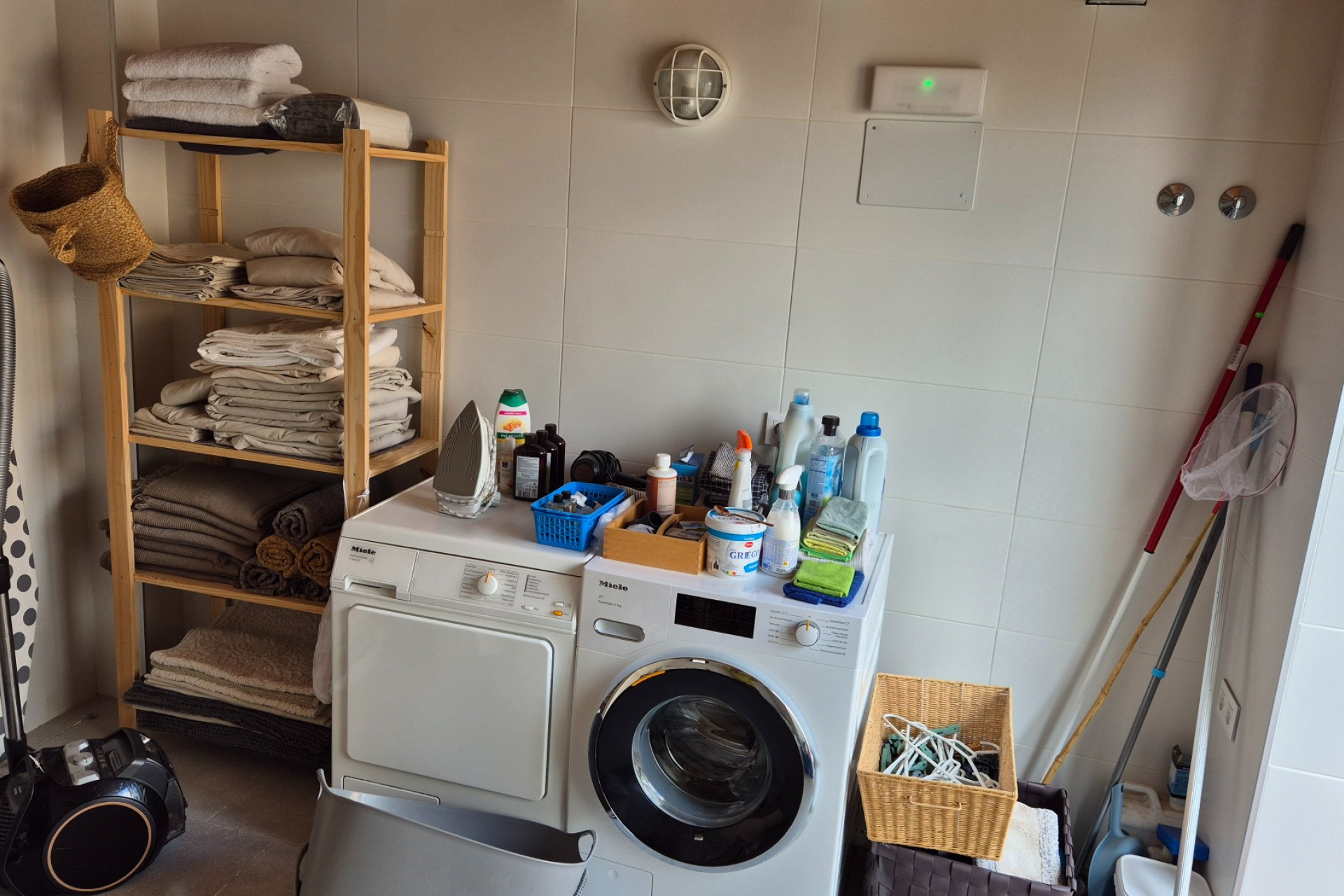 Resale - Commercial -
Almansa